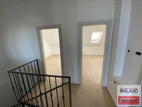 Prodaja, trosoban stan, 74m², Salajka, Novi Sad Sve Podlokacije - image 8