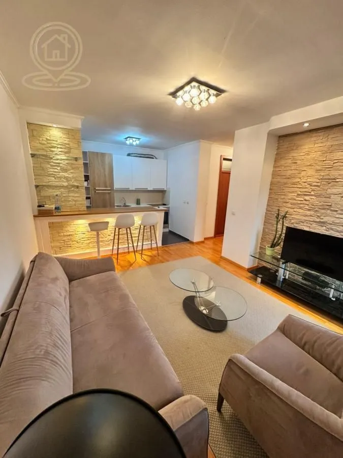 Prodaja, dvosoban stan, 53m², Centar, Novi Sad