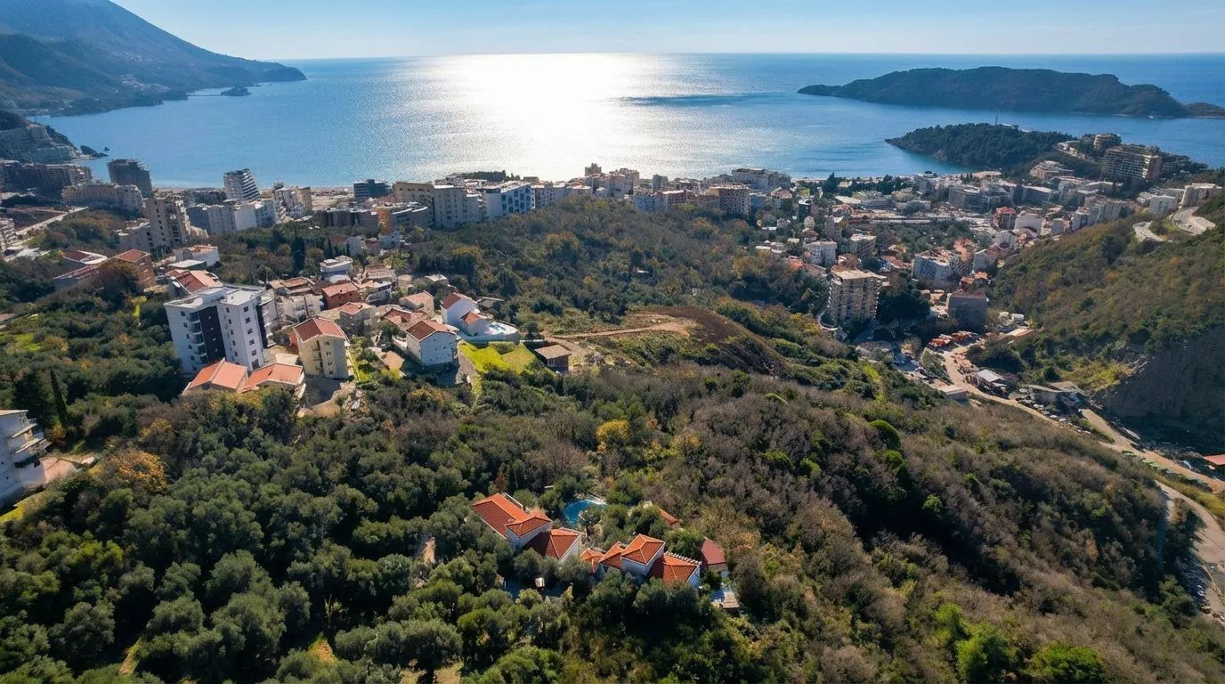 Prodaja, plac, 990m², Bečići, Budva
