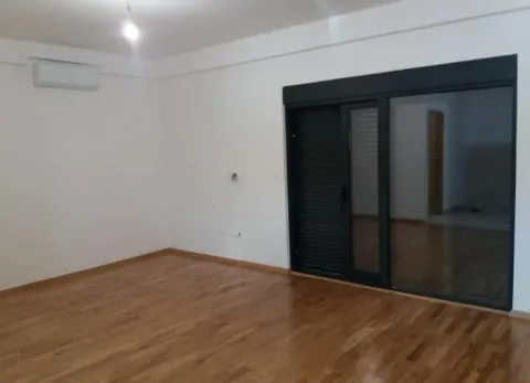Rent, two bedroom apartment, 80m², Blok 9, Podgorica - image 3