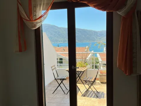 Prodaja, trosoban stan, 130m², Risan, Kotor - image 6