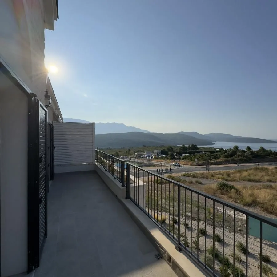 Prodaja, dvosoban stan, 98m², Luštica Bay, Tivat