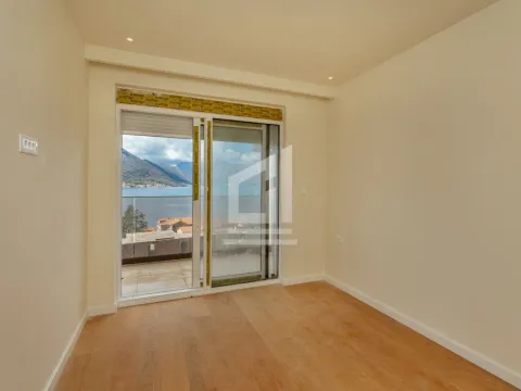 Prodaja, stan, 50m², Dobrota, Kotor - image 6