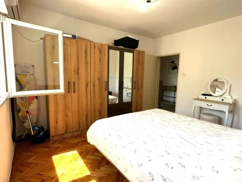 Sale, house, 75m², Zagorič, Podgorica - image 11