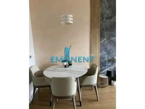 Rent, two bedroom apartment, 43m², Južni Bulevar, Vračar Sve Podlokacije - image 3