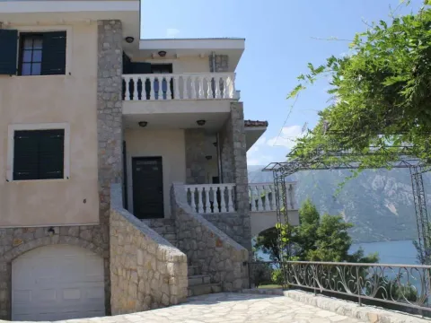 Sale, house, 235m², Kostanjica, Kotor - image 6