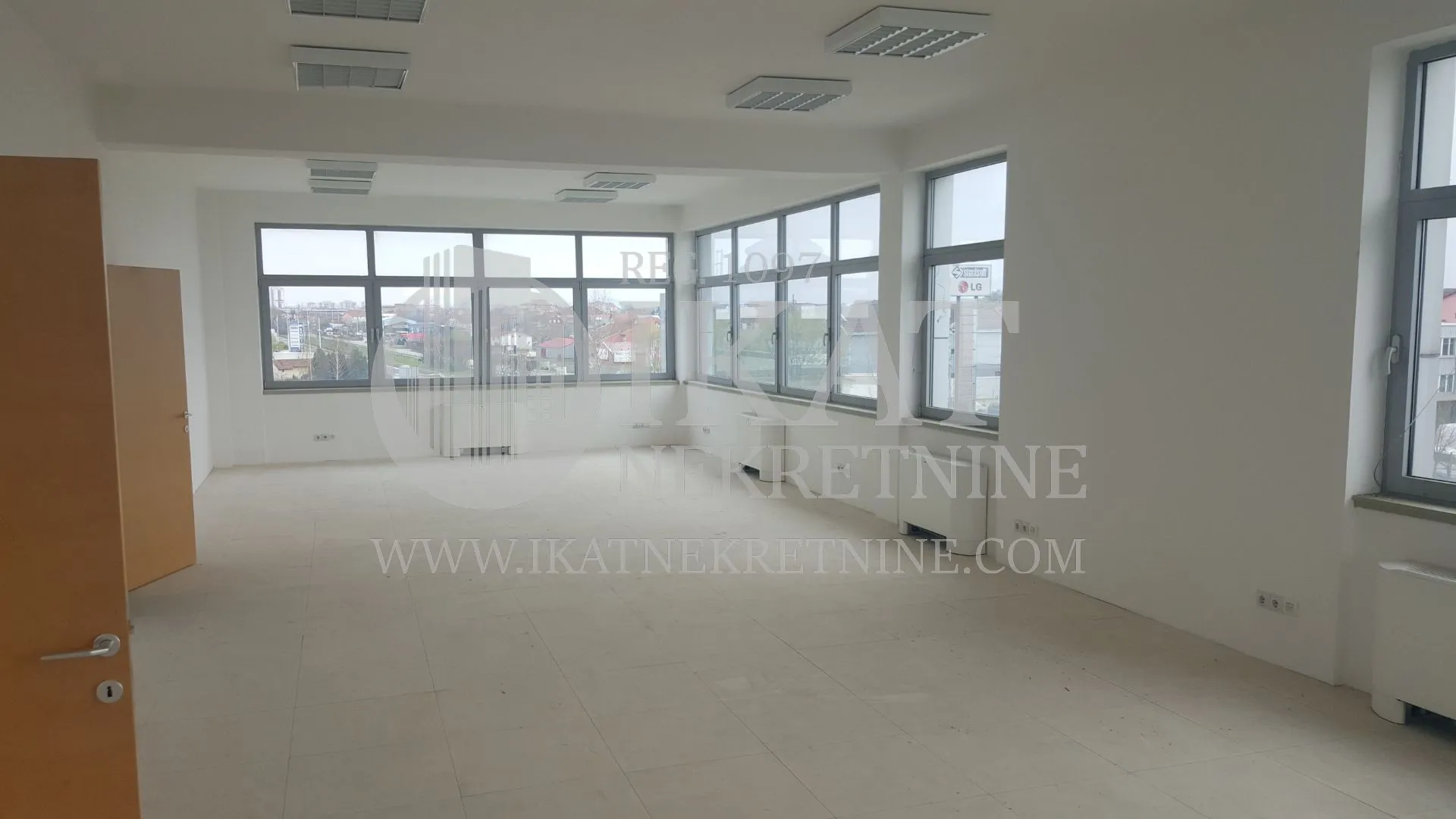 Rent, office space, 100m², Zemun Nova Galenika, Zemun Sve Podlokacije