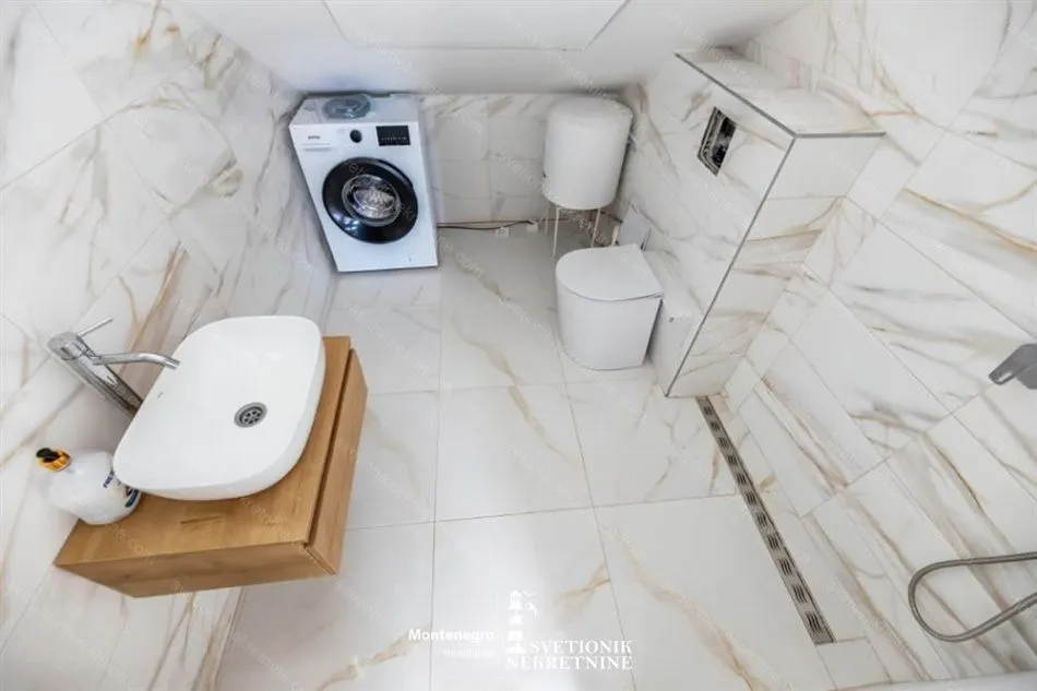 Prodaja, garsonjera, 36m², Centar, Herceg Novi