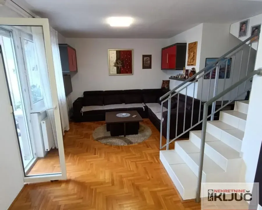 Prodaja, trosoban stan, 90m², Nova Detelinara, Novi Sad Sve Podlokacije