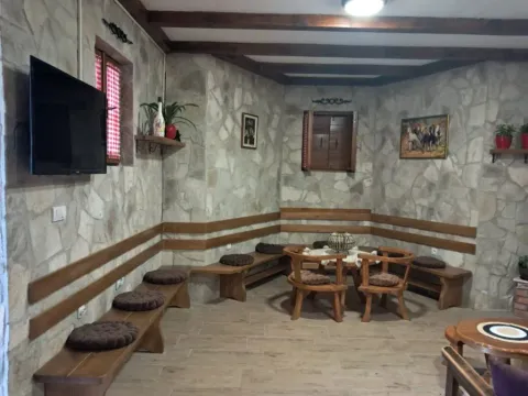 Sale, house, 300m², Zagorak, Danilovgrad - image 10