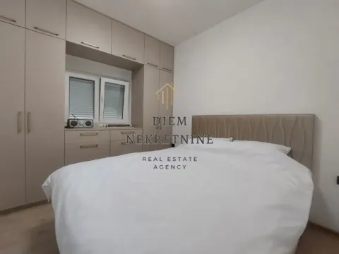 Izdavanje, dvosoban stan, 60m², Radanovići, Kotor - image 6