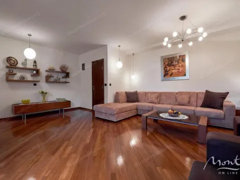 Sale, three bedroom apartment, 116m², Budva, Crna Gora - image 15