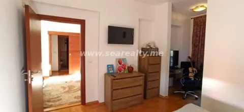 Sale, two bedroom apartment, 78m², Bečići, Budva - image 10