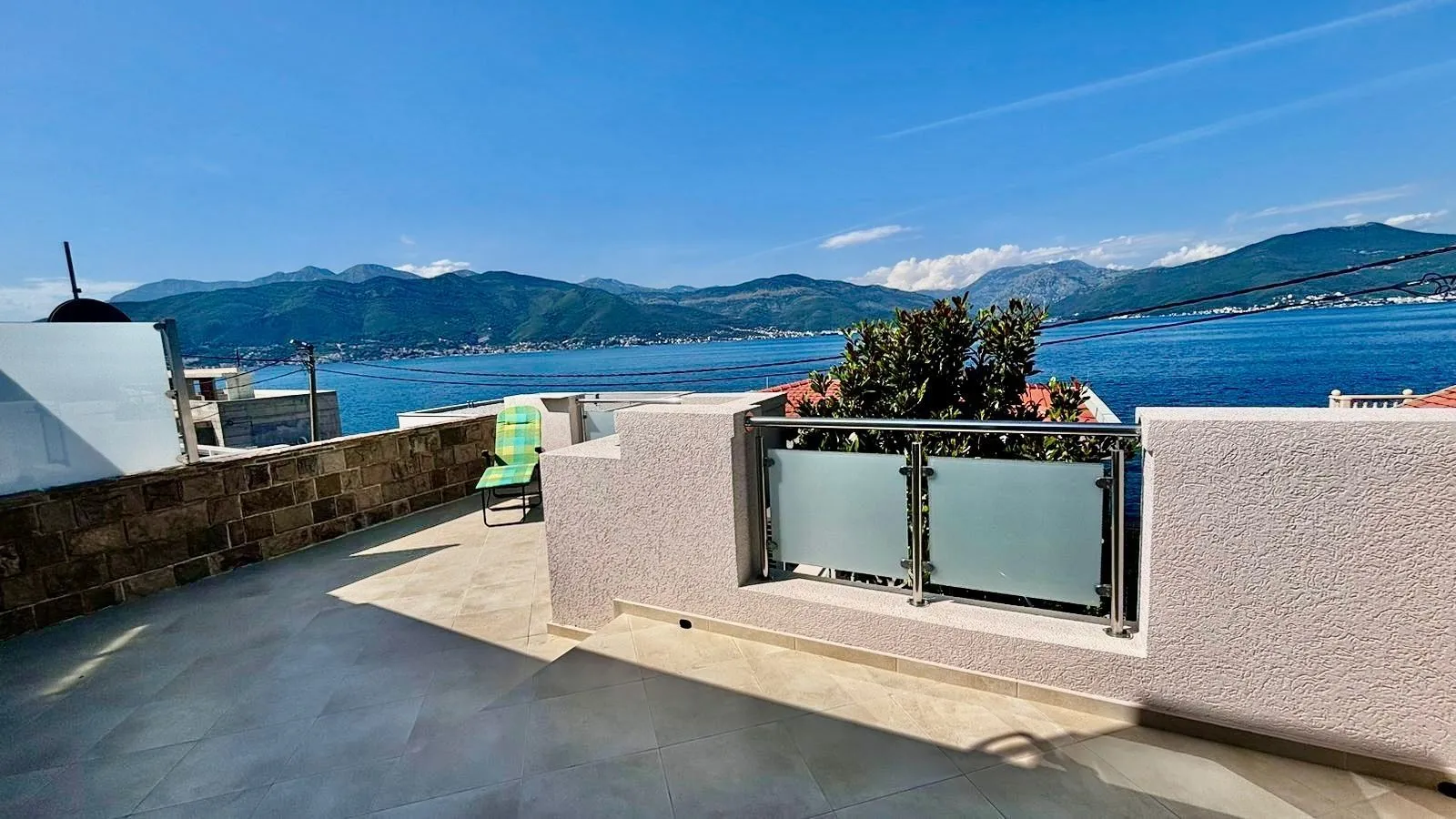 Prodaja, kuća, 118m², Krašići, Tivat