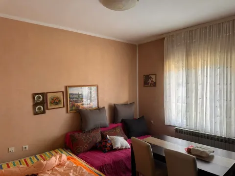 Prodaja, kuća, 160m², Centar, Loznica - image 5