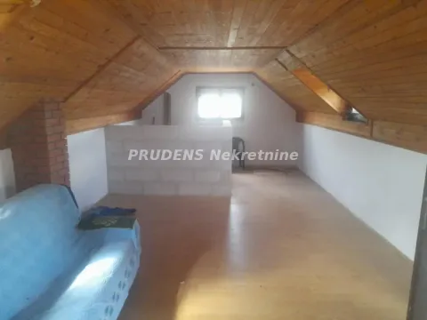 Prodaja, kuća, 318m², Surčin, Beograd - image 13