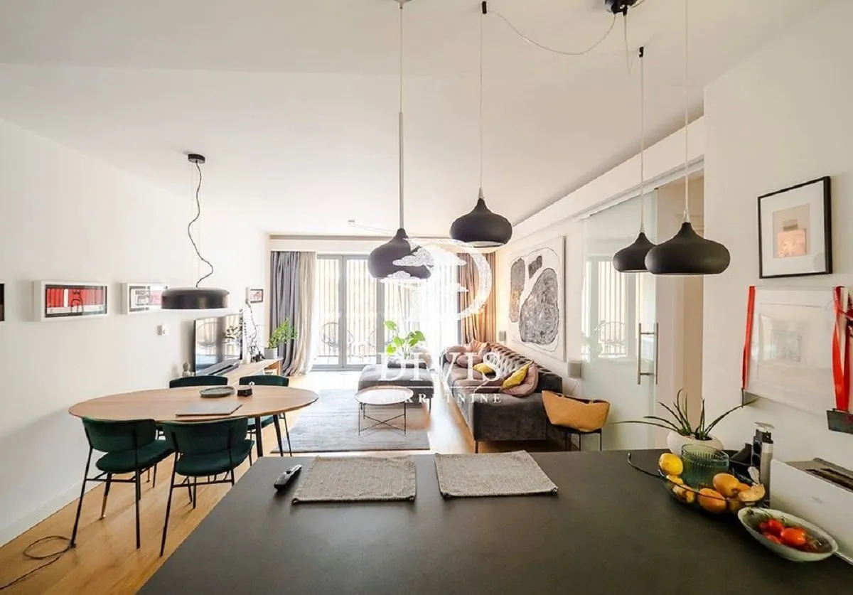 Izdavanje, dvosoban stan, 73m², Novi Beograd Blok 65, Novi Beograd Sve Podlokacije