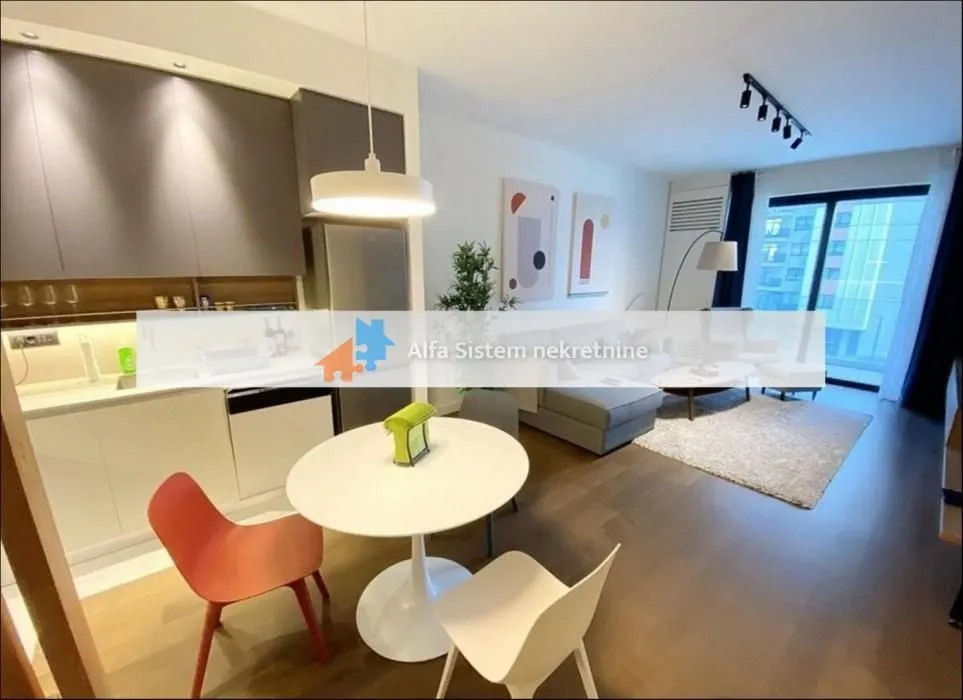 Izdavanje, dvosoban stan, 71m², Savski Venac, Beograd