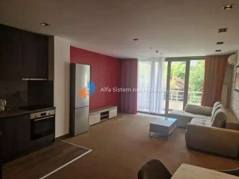 Izdavanje, četvorosoban stan, 160m², Savski Venac, Beograd - image 15