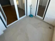 Izdavanje, dvosoban stan, 72m², Zagorič, Podgorica - image 12