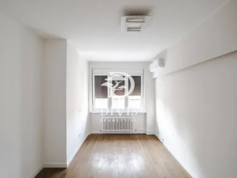 Sale, three bedroom apartment, 92m², Vračar Sve Podlokacije, Beograd - image 9