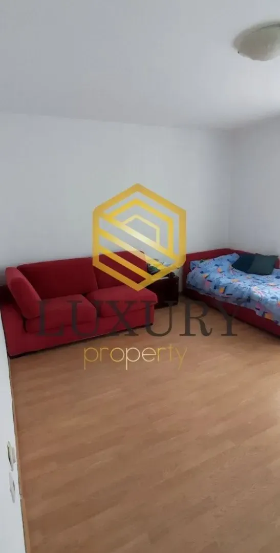 Rent, two bedroom apartment, 120m², 1 maj, Podgorica