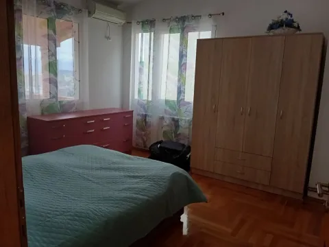 Prodaja, kuća, 375m², Bar, Crna Gora - image 5