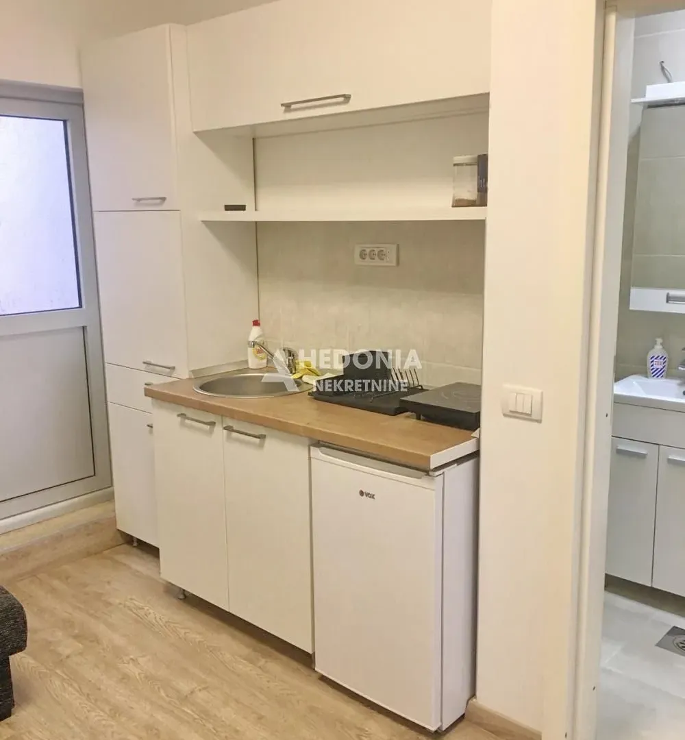 Prodaja, jednosoban stan, 37m², Stari Grad, Beograd