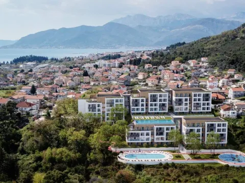 Sale, studio apartment, Tivat, Crna Gora - image 15