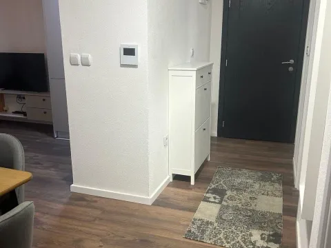 Izdavanje, dvosoban stan, 71m², Mažina, Tivat - image 8