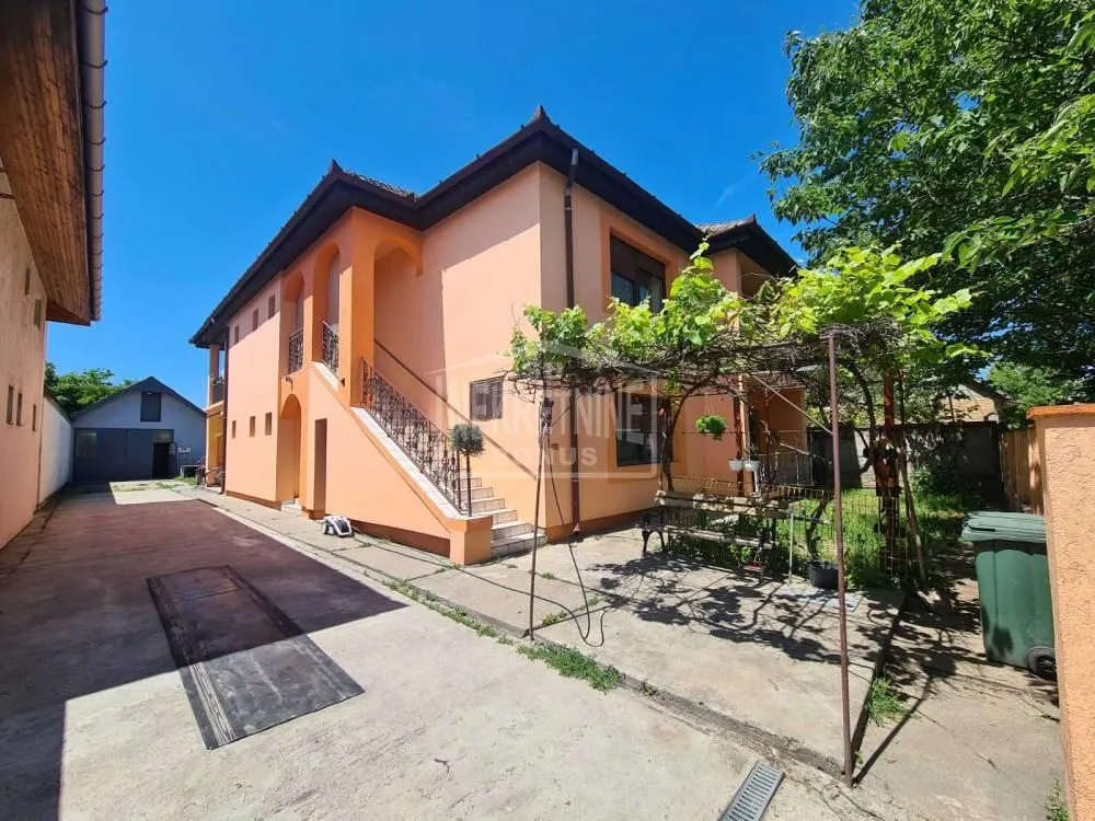 Prodaja, kuća, 400m², Aleksandrovo, Subotica
