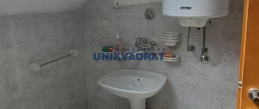 Prodaja, kuća, 300m², Sremski Karlovci, Novi Sad