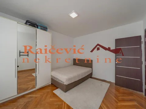 Sale, three bedroom apartment, 68m², Stari Grad, Beograd - image 7