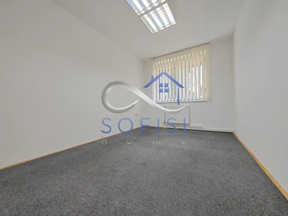 Rent, office space, 61m², Grbavica, Novi Sad Sve Podlokacije