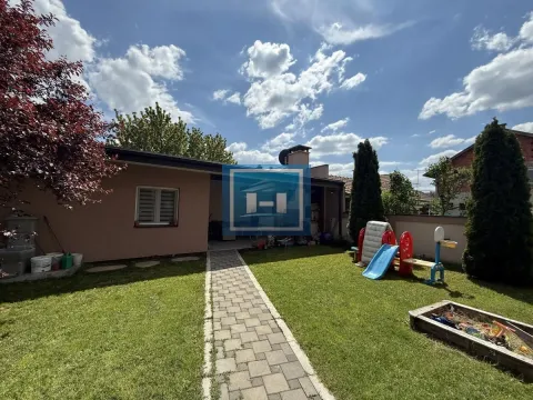 Sale, house, 240m², Centar, Jagodina - image 62