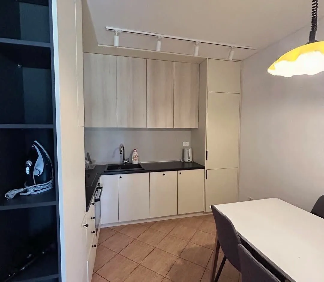 Prodaja, jednosoban stan, 42m², 1 maj, Podgorica