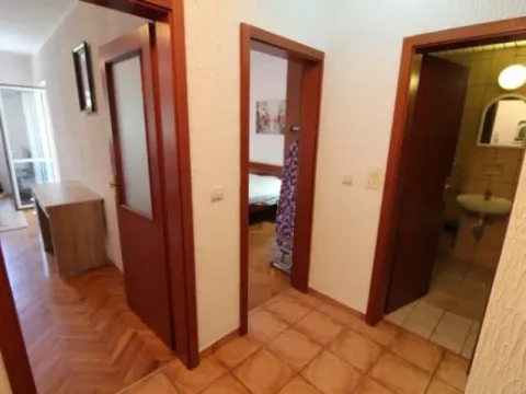 Izdavanje, stan, 45m², Makedonsko naselje, Bar - image 9