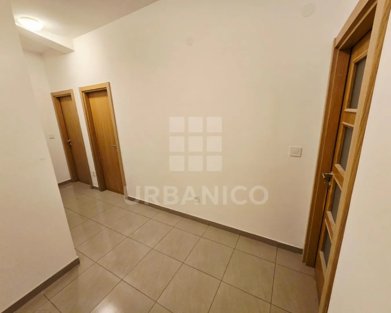 Prodaja, dvosoban stan, 72m², Stari Aerodrom, Podgorica