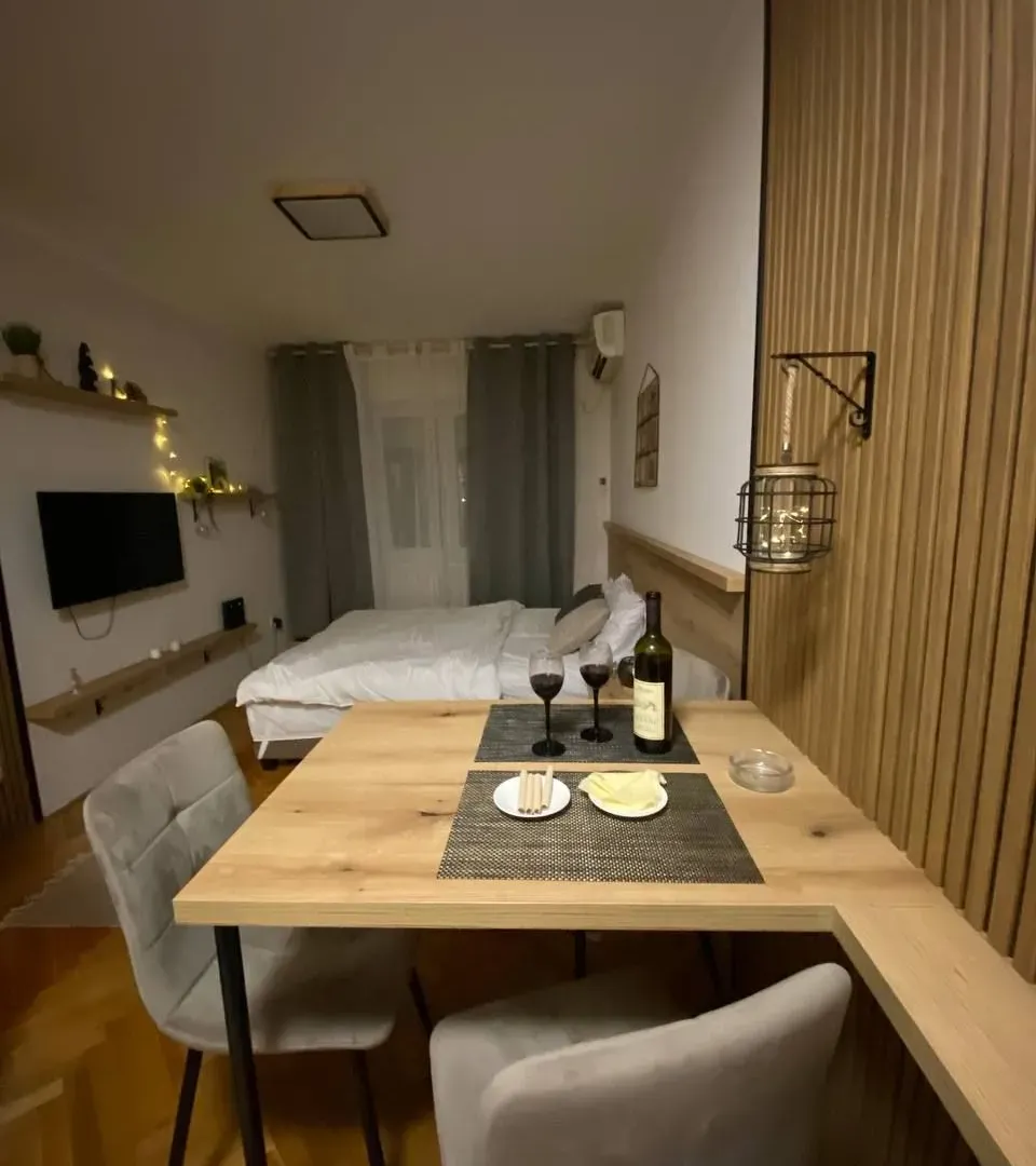Sale, studio apartment, 21m², Blok 6, Podgorica