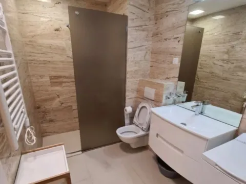 Rent, one bedroom apartment, 77m², Tre Canne, Budva - image 6