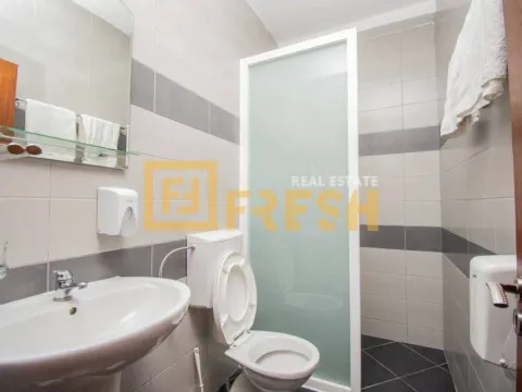 Prodaja, ugostiteljski objekat, 3300m², Nikšić, Crna Gora - image 16