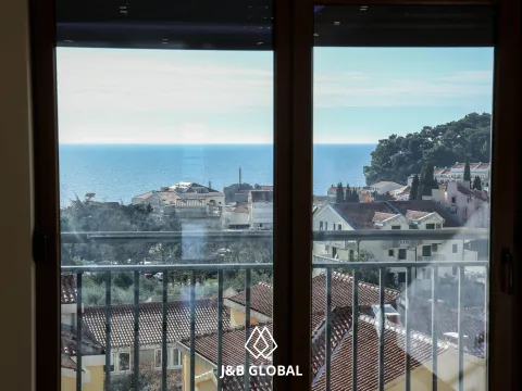 Sale, three bedroom apartment, 152m², Petrovac, Budva - image 3