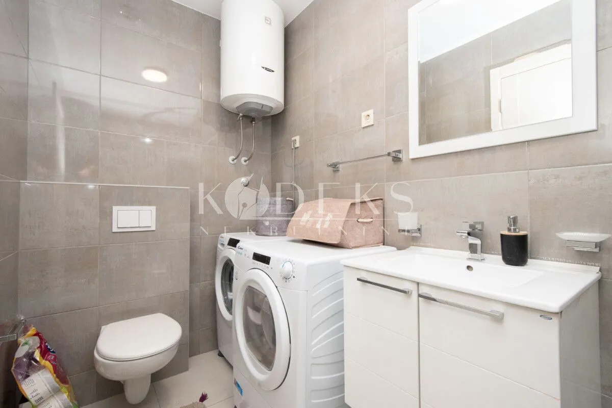 Izdavanje, trosoban stan, 87m², Zabjelo, Podgorica
