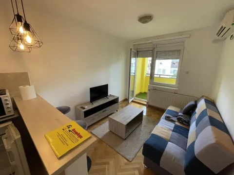 Sale, studio apartment, 24m², Grbavica, Novi Sad Sve Podlokacije