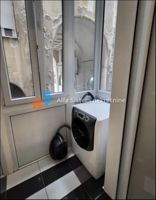 Rent, two bedroom apartment, 45m², Stari Grad, Beograd