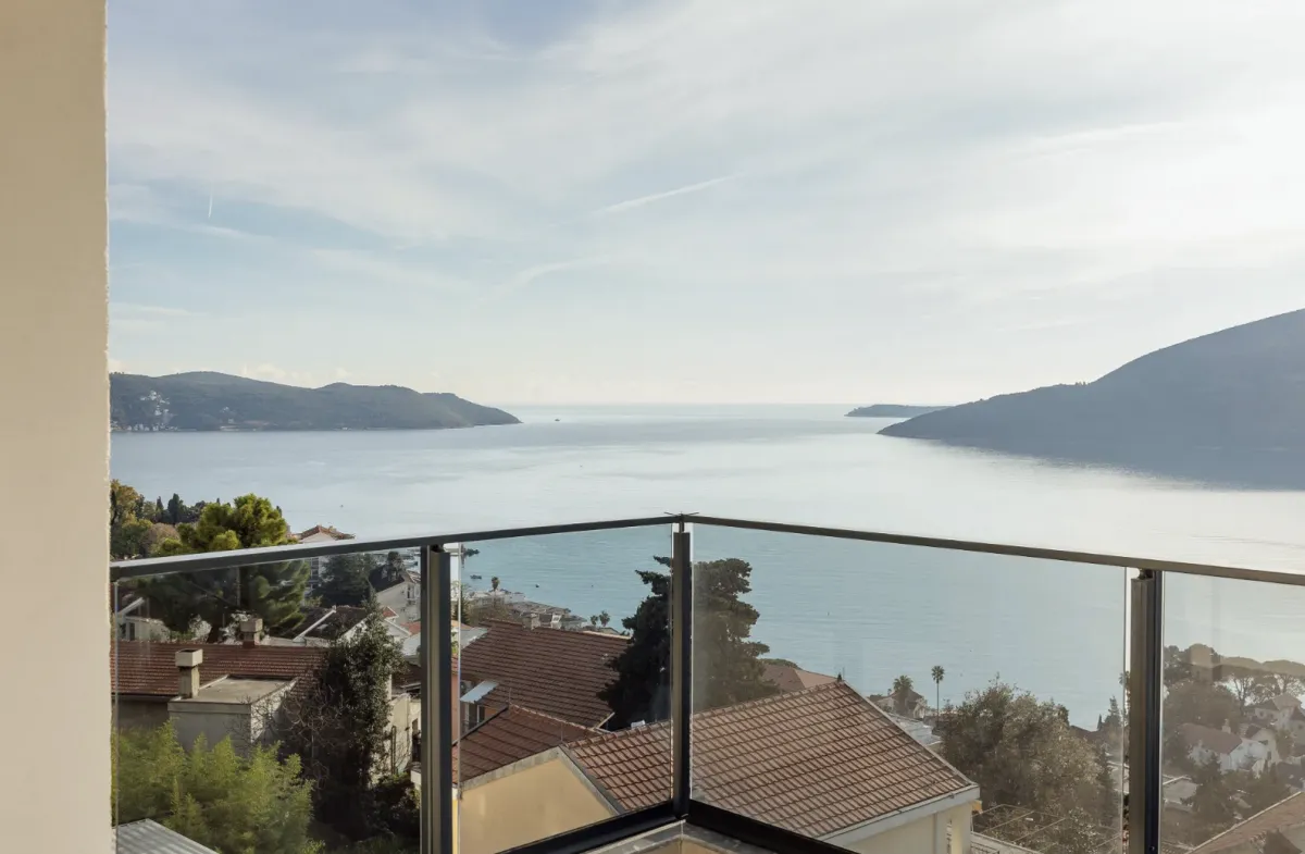Prodaja, trosoban stan, 120m², Topla, Herceg Novi