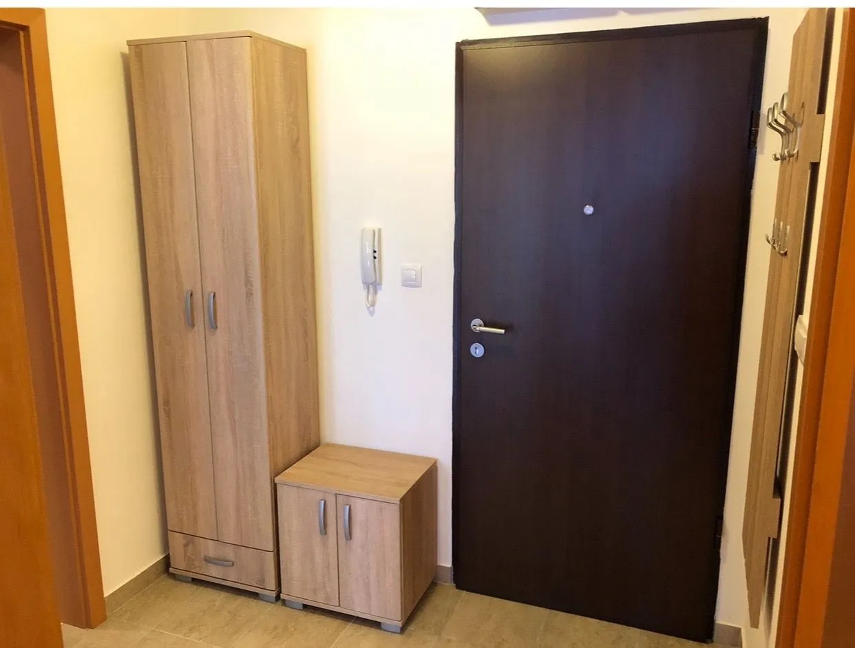 Rent, one bedroom apartment, 50m², Petrovac, Budva