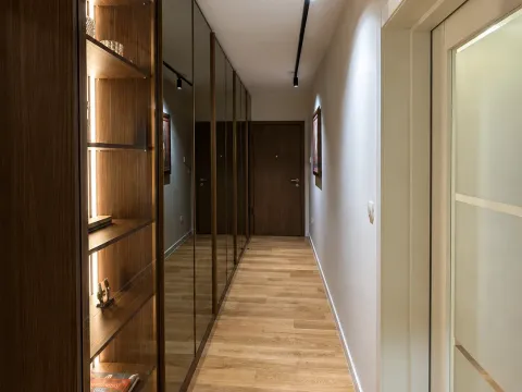 Rent, two bedroom apartment, 108m², Central Point, Podgorica - image 7