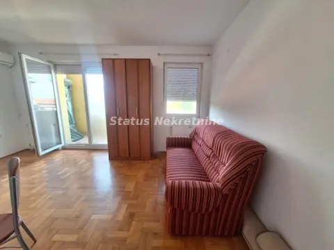 Izdavanje, garsonjera, 32m², Grbavica, Novi Sad Sve Podlokacije - image 3