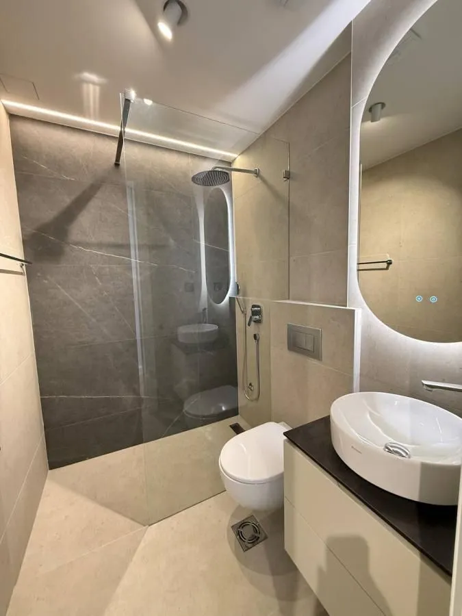 Prodaja, stan, 126m², Adamovićevo Naselje, Novi Sad Sve Podlokacije